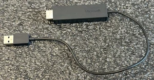 Microsoft Wireless Display Adapter HDMI w/ USB Model 1628 - Photo 1/2