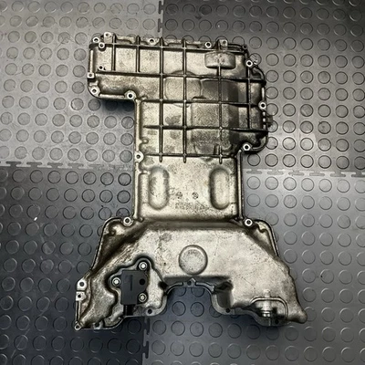 2003-2006 Mercedes SL500 Lower Engine Oil Pan Clover Plate OEM - Image 1 of 4