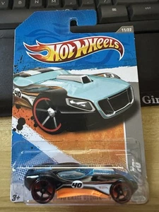 Hot Wheels 2011 HW Videogioco Heroes '11 HW 40 Blu Nero T9776-MM71 Nuovo Sigillato - Foto 1 di 3