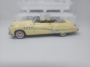 Franklin Mint 1:24 1949 Buick Roadmaster 1/24 cream yellow road master