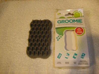 Cepillo gris silicona Groomie Dog Pet de FouFou Dog Foto 1 de 2