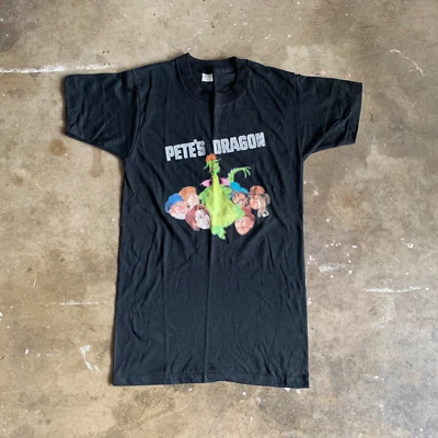 1977 VINTAGE 70s "PETE'S DRAGON" DISNEY MOVIE PROMO T-SHIRT MEN SZ S DEADSTOCK - Image 1 of 4