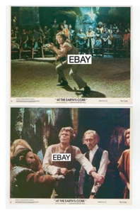 AT THE EARTH'S CORE 1976 ORIGINAL MONSTER MOVIE LOBBY CARDS #6 & 8 E R BURROUGHS - Bild 1 von 1