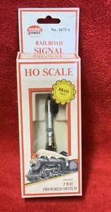 MODEL POWER ROAD SIGNAL 1675 RAILROAD SIGNAL (BRASS PARTS) 3 WAY PREWIRED SWITCH - Picture 1 of 6
