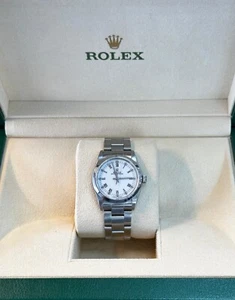 Rolex Oyster Perpetual 31mm - SS Oyster Bracelet with White Dial. - Picture 1 of 11
