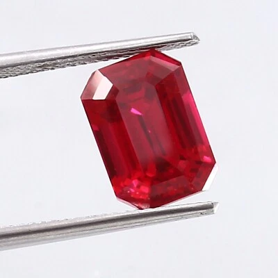 Piedra preciosa suelta de corte radiante rubí rojo sangre natural AAA 6,35 quilates Foto 1 de 4