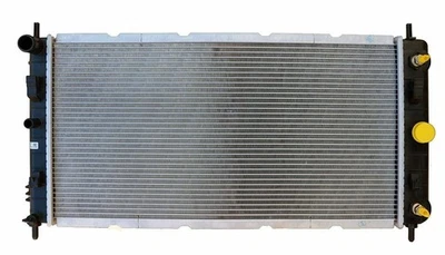 Radiador compatível com Chevrolet Malibu Pontiac G6 Saturn Aura 3.5 3.9 V6 - Imagem 1 de 2