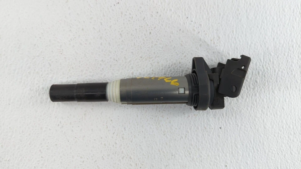 2011-2015 Bmw 335i Ignition Coil Igniter Pack PB1YP - Image 1 of 4