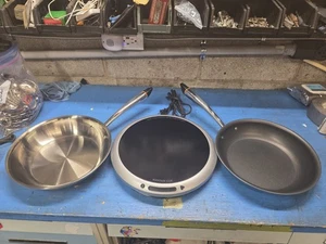 Hestan Cue Countertop Induction Burner 41000 Cooking System & 2 Bluetooth Pans - Picture 1 of 7