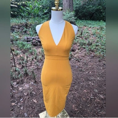 Vestido Bebe Vibrante Naranja Cuello en V Bodycon Halter Talla Pequeña Foto 1 de 4