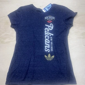 T-shirt Adidas NBA New Orleans Pelicans donna scollo a V XL blu navy nuova con etichetta - Foto 1 di 6