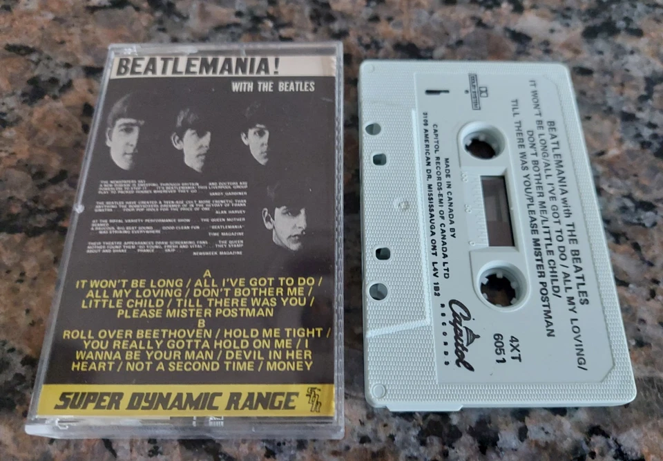 THE BEATLES K7  " Beatlemania ! With The Beatles " CAPITOL Canada - Image 1 of 1
