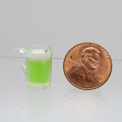 Taza de plástico réplica miniatura casa de muñecas del día de San Patricio cerveza verde ART201 Foto 1 de 1