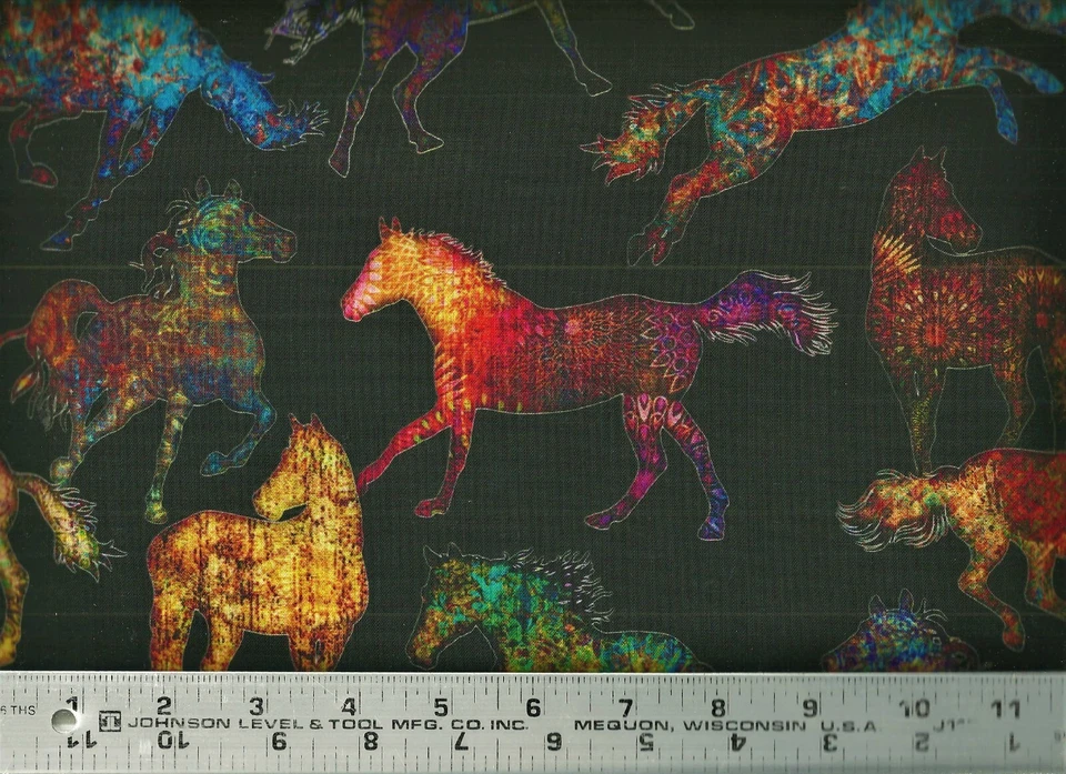 Ткань для лоскутных одеял Quilting Treasures Wild at Heart Horses on Black - 100% хлопок BTY - Изображение 1 из 1