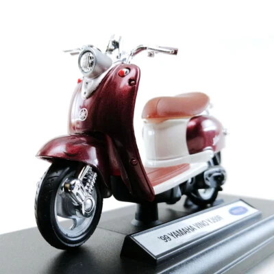 1999 YAMAHA VINO YJ50R Motorcycle Die-Cast Model 1:18 Scale WELLY Toy Collection - Image 1 of 4