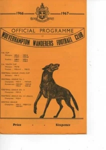 Wolverhampton Wanderers v Huddersfield Town 1966/67 Division 2 inkl. League Review - Bild 1 von 1