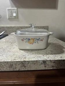 Vintage Corning Ware Abundance Fruit 1.5L Casserole Dish A-1 1/2-B Clear Lid - Picture 1 of 3