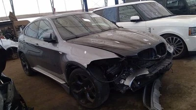 Driver Left Caliper Front 40eX Fits 07-13 16-18 BMW X5 6095186 - Image 1 of 4