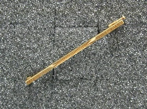 Kollmar & Jourdan MCM 14K Yellow Gold 2 5/8” Textured Tie Bar Pin Clip Clasp 585 - Picture 1 of 11