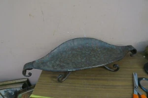Vintage Leaf glazed Metal Footed Console Centerpiece Bowl Tray Dish 9" x 23" - Picture 1 of 6