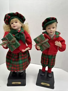 Vintage HOLIDAY CREATIONS Christmas Battery Operated Musical Boy & Girl 16" - Picture 1 of 6