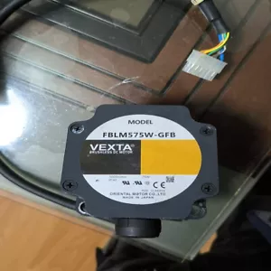 Nuevo motor VEXTA FBLM575W-GFB FBLM575WGFB - Imagen 1 de 3