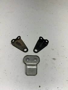 1991 91 Yamaha RT180 RT 180 rt OEM LOT Seat Mount Support Bracket Latch - Picture 1 of 7