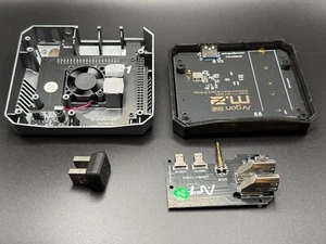 Estuche de aluminio Argon One V2 + placa de expansión SATA M.2 para Raspberry Pi 4 - Imagen 1 de 3