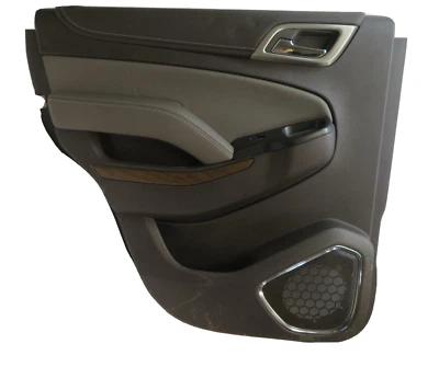 18 GMC YUKON DENALI PANEL EMBELLECEDOR PUERTA INTERIOR IZQUIERDA MARRÓN CACAO/TOSTADO 84365651 Foto 1 de 4