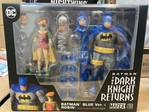 Medicom Toy MAFEX No.139 Batman Blue Version & Robin The Dark Knight Returns New