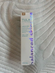 Tula Skincare Radiant Skin Brightening Serum - Bild 1 von 4