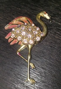 Flamingo Brosche Anstecknadel 1940 Vintage Retro handbemalt Emaille rosa Edelstein Bling defekt - Bild 1 von 5