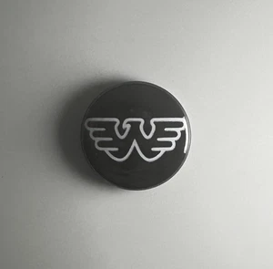 Waylon Jennings Official 1" Button J011B Badge Pin - Bild 1 von 2