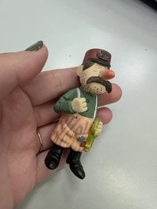 Year Without A Santa Claus Dog Catcher Figurine Palisades 2002 - Picture 1 of 9