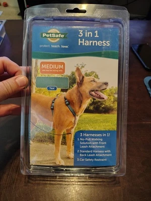 PetSafe 3 in 1 Dog Harness  Size Medium  Color Teal  No Pull  Brand New - Image 1 of 2