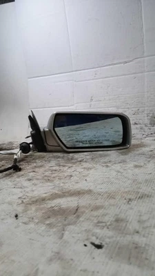 Espejo retrovisor derecho usado se adapta a: Cadillac Cts Power 2007 manual plegable opcional DR5 derecho Foto 1 de 4