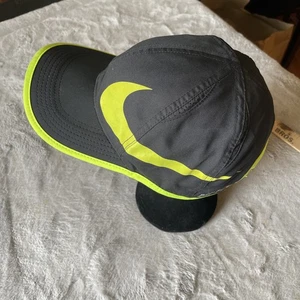 Nike  Adjustable Neon Green Swoosh Featherlight Dri Fit Hat - Picture 1 of 10