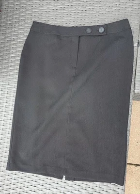*** WOMENS F&F SKIRT - Size 10 *** - Image 1 of 4