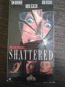 Shattered VHS VCR Video Tape Used Movie Tom Berenger Greta Scacchi - Imagen 1 de 3