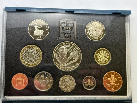 1998 United Kingdom Royal Mint Proof Coin Collection - COA Elizabeth II Cover