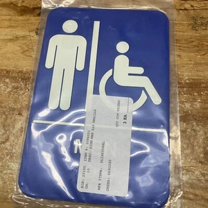 Insegna blu uomo bagno handicap bagno e servizi igienici 9 pollici x 6 pollici - Foto 1 di 6