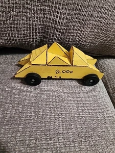 Coche de carreras de juguete amarillo Derby de madera de pino Boy Scouts de colección. - Imagen 1 de 9