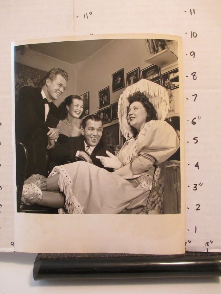 Foto del programa de televisión CBS 1948 TOAST OF TOWN Ed Sullivan Ethel Merman Annie Get your Gun Foto 1 de 1