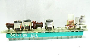 666165-324 GDE UNIDAD DE AFINACIÓN RF, 8 MEGAHERCIOS NUEVO STOCK ANTIGUO - Imagen 1 de 5