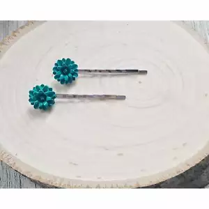 Green Flower Hair Pin, Wedding Hair Jewelry, Flower Hair Pin, Bridal Hair Access - Picture 1 of 2