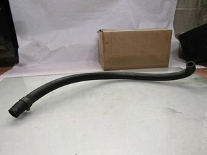 LDV Convoy Pilot MK3 2.4 TD Duratorq engine bay pipe tube line rubber - Picture 1 of 6