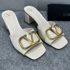 Valentino Garavani V Logo Signature Slide Sandalen Damen 37,5 Creme Blockabsatz - Bild 1 von 11