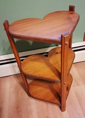 DE COLECCIÓN Madera CORAZÓN Estante Independiente Mesa 3 Niveles Casa de Campo Foto 1 de 4