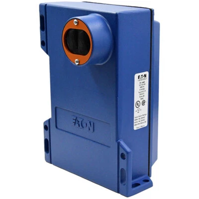 1420B-6501 Eaton/Cutler Hammer Reflex Photoelectric Sensor  -SA - Image 1 of 2