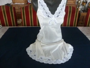 hübsche Kombination & Hintergrund Vintage Kleid hübsche Spitze Gr. 40 Ref. 80R1 - Bild 1 von 2